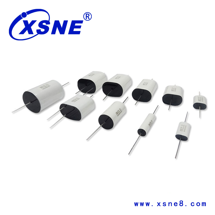 保护电容器在直流系统中的作用是什么?